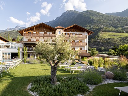 Hundehotel - St. Leonhard (Trentino-Südtirol) - Hotel & Residence Der Heinrichshof