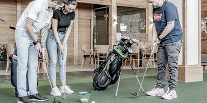Hundehotel - Tirol - Hoteleigene Indoor-Golfanlage mit 4 Simulatoren und Golfpro - SKI | GOLF | WELLNESS Hotel Riml****S