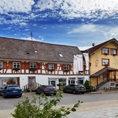 Urlaub-mit-Hund - Aussenansicht Storchen - Bodensee Hotel Storchen 