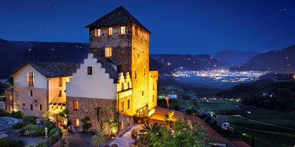 Hundehotel - St. Leonhard (Trentino-Südtirol) - Der Zauber alter Mauern - Schloss Hotel Korb