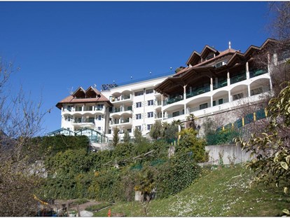 Hundehotel - St. Leonhard (Trentino-Südtirol) - The Finkennest - DAS FINKENNEST “Panorama Familyhotel & SPA”