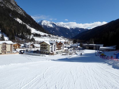 Hundehotel - St. Leonhard (Trentino-Südtirol) - Hotel Winter, direkt an der Skipiste - Hotel Bergkristall