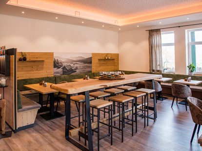 Hundehotel - Wellnessbereich - Neu gestaltetes Restaurant  - Seehotel Moldan
