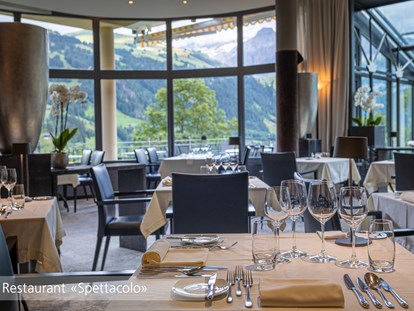 Hundehotel - Schweiz - Restaurant "Spettacolo" - Lenkerhof gourmet spa resort - Realais & Châteaux