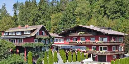 Hundehotel - Sauna - Nockberge - Hotelansicht - Landidyll-Hotel Nudelbacher
