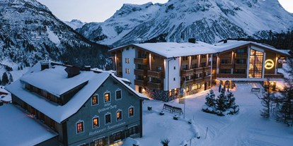 Hundehotel - Verpflegung: Halbpension - Vorarlberg - Hotel Goldener Berg im Winter - Boutique Hotel Goldener Berg