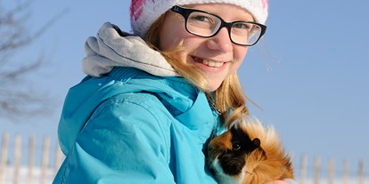 Hundehotel - Umgebungsschwerpunkt: am Land - Waging am See - Meerschweinchen zum lieb haben und füttern und ausmisten - Seimehof
