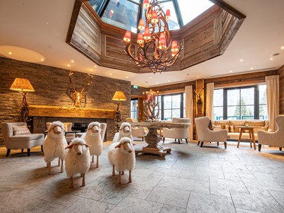 Hundehotel - Wellnessbereich - Umhausen - Lobby - Alpin Resort Sacher