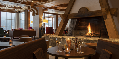 Hundehotel - Trink-/Fressnapf: im Zimmer - Berner Oberland - Kamin Bar - Sunstar Hotel Grindelwald - Sunstar Hotel Grindelwald
