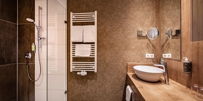 Hundehotel - Unterkunftsart: Hotel - Bad Hindelang - Badezimmer-Beispiel - Das Weitblick Allgäu
