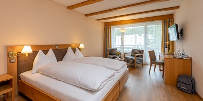 Hundehotel - Umgebungsschwerpunkt: Berg - Flims Waldhaus - Doppelzimmer Standard Plus - Sunstar Hotel Lenzerheide - Sunstar Hotel Lenzerheide