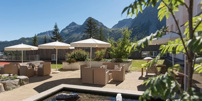 Hundehotel - Verpflegung: Frühstück - Schweiz - Terrasse - Sunstar Hotel Arosa - Sunstar Hotel Arosa