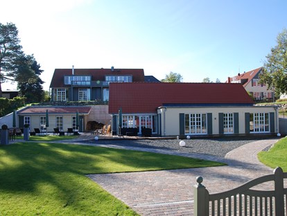 Hundehotel - Groß Nemerow - BadeHaus mit Außenpool - Fleesensee Resort & Spa
