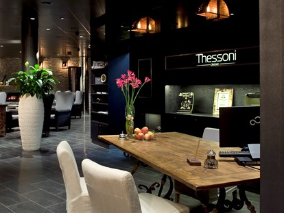 Hundehotel - Dogsitting - Zürich - Empfang und Rezeption  - Boutique Hotel Thessoni classic 
