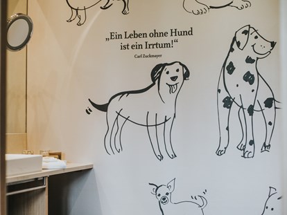 Hundehotel - Trink-/Fressnapf: im Zimmer - Tweng - Hotel DIE WASNERIN