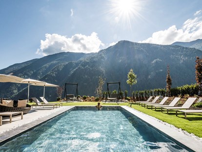 Hundehotel - Klassifizierung: 4 Sterne S - Südtirol - Der Pool - Tuberis Nature & Spa Resort