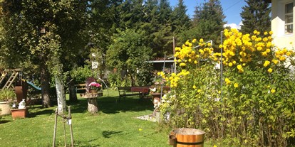Hundehotel - Umgebungsschwerpunkt: am Land - Tirol - unser Garten - Haus Alpengruss