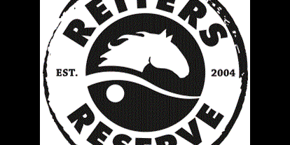Hundehotel - Agility Parcours - Fehring - Logo Reiters Reserve Südburgenland - Reiters Reserve, Ihrem exklusiven Rückzugs- und Erholungsraum - Reiters Finest Familyhotel 4* Superior All Inclusive