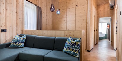 Hundehotel - Adults only - Italien - Skyview Chalets am Camping Toblacher See