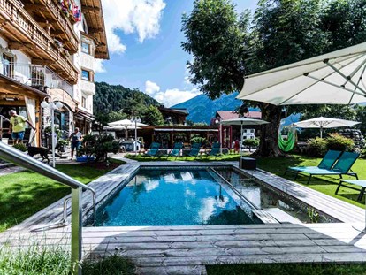 Hundehotel - keine Leinenpflicht im Hotel - Tiroler Unterland - Alpenhotel Tyrol - 4* Adults Only Hotel am Achensee