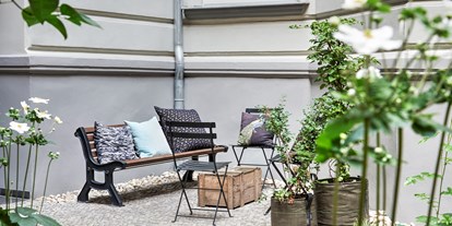 Hundehotel - Preisniveau: exklusiv - Berlin - Gorki Apartment Innenhof - Weinbergsweg 25 - 10119 Berlin  - Gorki Apartments