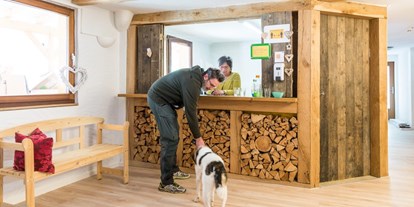 Hundehotel - Hund im Restaurant erlaubt - Hessen Nord - Landhotel Baumwipfel
