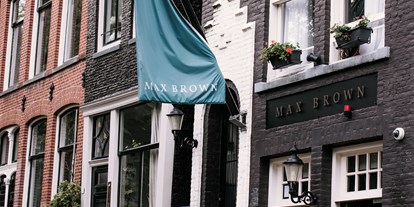 Hundehotel - Umgebungsschwerpunkt: Stadt - Niederlande - Max Brown Hotel Canal District
