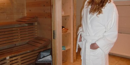 Hundehotel - Badewanne und Dusche - Sauna - Appartement Mama