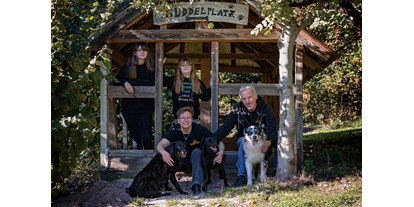 Hundehotel - Klassifizierung: 5 Sterne - Das sind wir, die Zottels aus der Lienlasmühle - Lienlasmühle