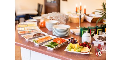 Hundehotel - Ostseeküste - Starten Sie bei einem liebevoll bereiteten Buffetfrühstück in den Tag. - Hotel Gut Tribbevitz 