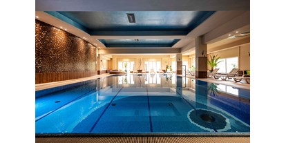 Hundehotel - Wellnessbereich - Raclawice - Schwimmhalle mit jacuzzii - Hotel Mercure Doslonce Raclawice Conference & Spa 4*
