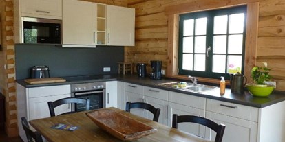 Hundehotel - Unterkunftsart: Appartement - Vorpommern - Küche im Ferienhaus - Halbinsel Peenemünde