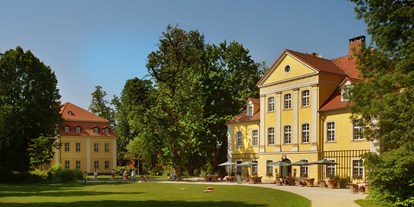 Hundehotel - Unterkunftsart: Schloss / Herrenhaus - Kleines Schloss / Hotel & Restaurant - Schloss Lomnitz / Pałac Łomnica