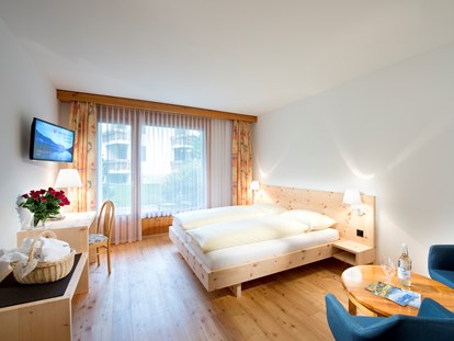Hundehotel - Verpflegung: Halbpension - Arosa - Unsere schönen Classic Zimmer bieten allen Komfort. - Hotel Chesa Surlej