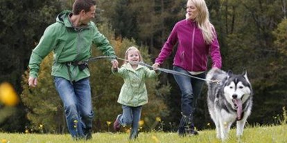 Hundehotel - Unterkunftsart: Appartement - Niederösterreich - Urlaubsspaß für Familie mit Hund - Wildkräuterhotel Steinschalerhof