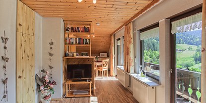 Hundehotel - Unterkunftsart: Ferienhaus - Deutschland - Blick vom Wohnzimmer in die Eßküche - Ferienwohnung Stinneshof