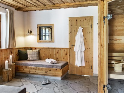 Hundehotel - Salzburg - Sauna im Chalet - Feriendorf Holzleb'n
