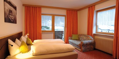 Hundehotel - Unterkunftsart: Hotel - Saltaus bei Meran - Traditionell wohnen mit Blick in die Bergwelt - Hotel Martellerhof