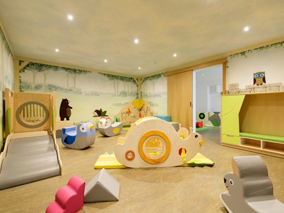 Hundehotel - Sauna - Niederthai - Indoor-Spielplatz für Kinder - Familotel Kaiserhof****